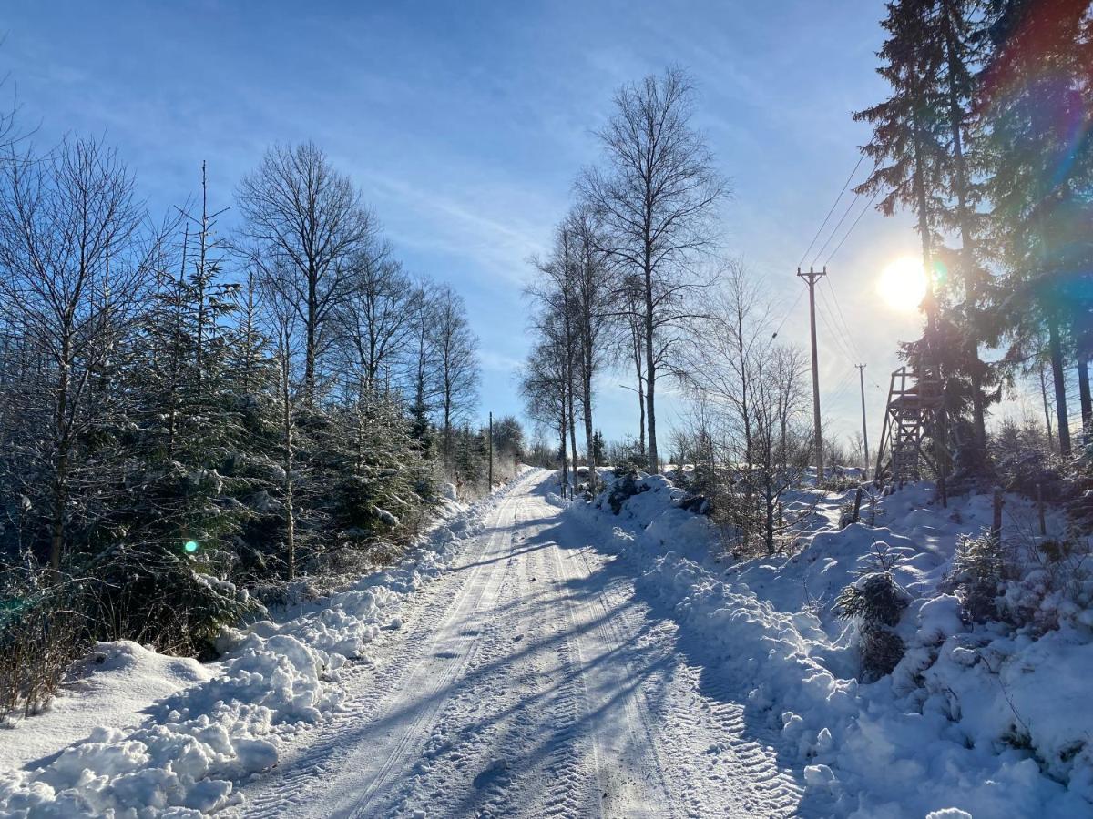Skog Fegen Naera Ullaredヴィラ エクステリア 写真