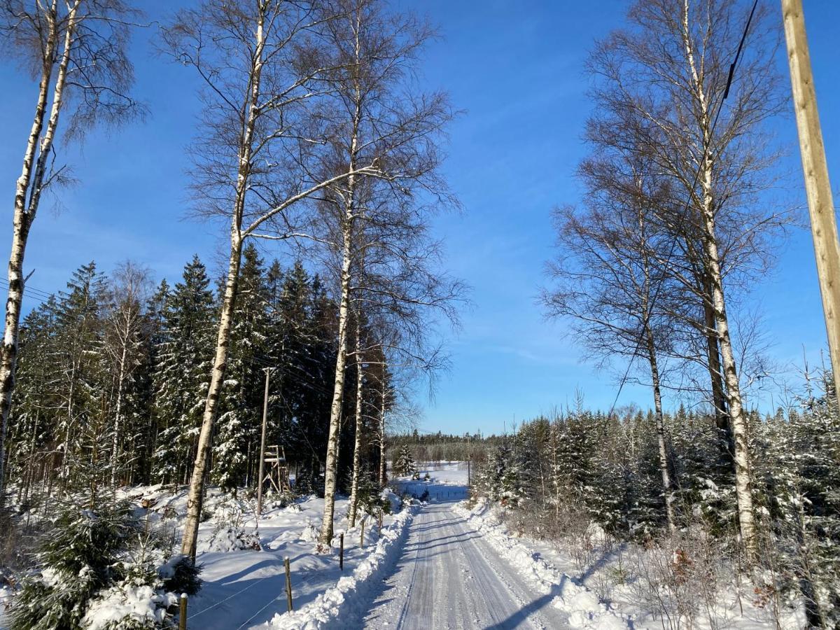 Skog Fegen Naera Ullaredヴィラ エクステリア 写真